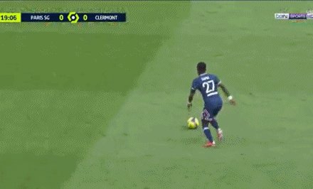 1631388487945011121.gif